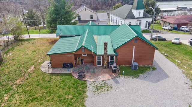 150 Grandview Avenue, Burnside, KY 42519