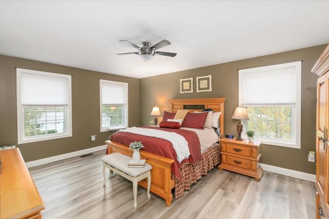 2 Birch Hill Drive, Nashua, NH 03063