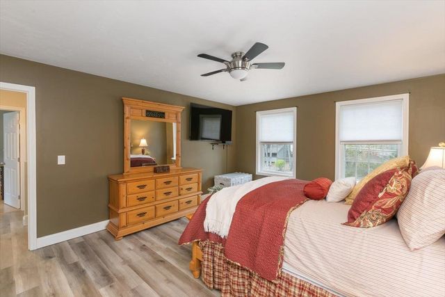 2 Birch Hill Drive, Nashua, NH 03063