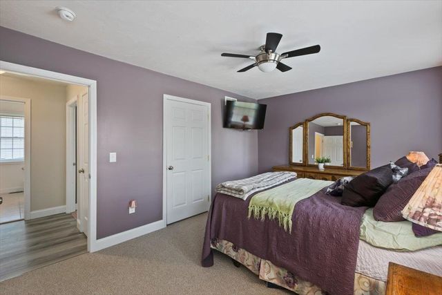 2 Birch Hill Drive, Nashua, NH 03063