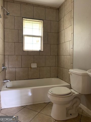 127 Hinton Drive, Mcdonough, GA 30253