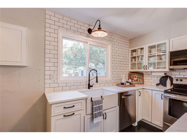 6170 S Bemis St, Littleton, CO 80120