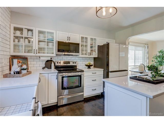 6170 S Bemis St, Littleton, CO 80120