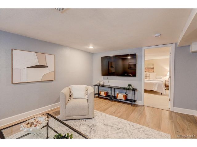 6170 S Bemis St, Littleton, CO 80120