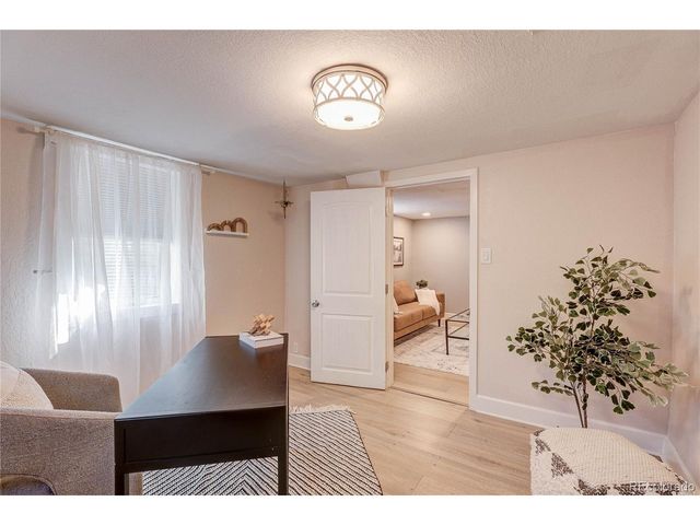 6170 S Bemis St, Littleton, CO 80120