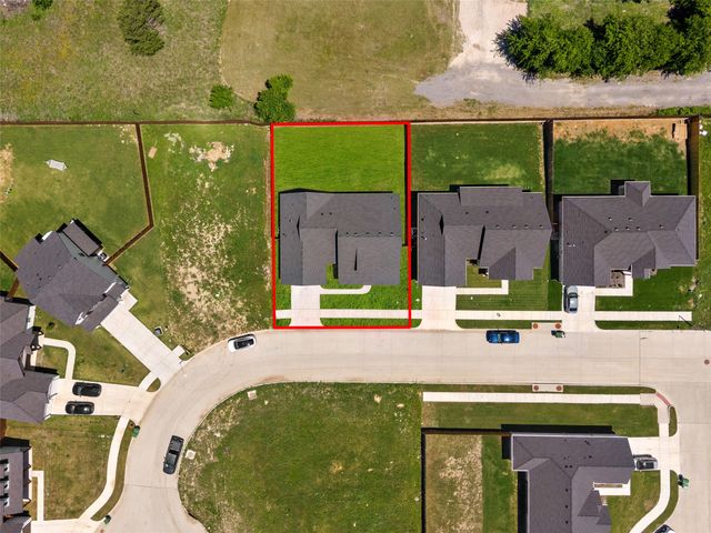 568 Highview Court, Godley, TX 76134