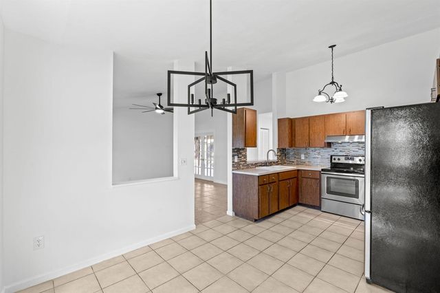 11989 PERSIMMON Boulevard, West Palm Beach, FL 33411