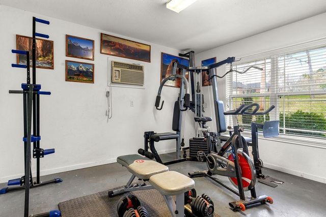 139 Pine Island, Marshall, TX 75672