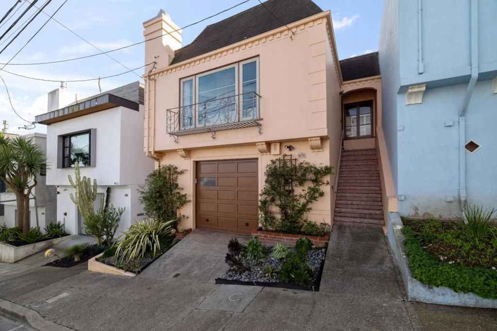 Image 1 of property listing at 665 27th Street, San Francisco, CA 94131