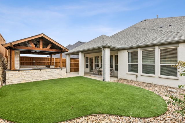 201 Savannah Lane, Oak Point, TX 75068