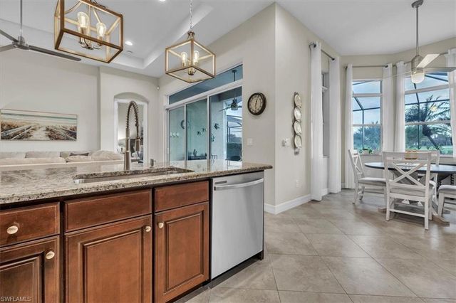 12653 Fairway Cove CT, Fort Myers, FL 33905