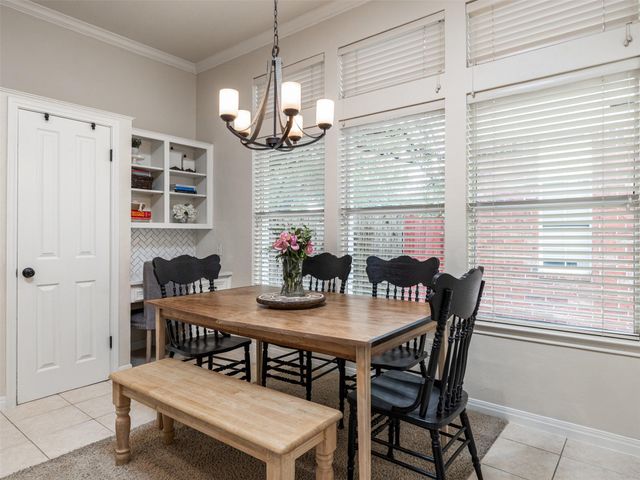 11042 Crossland DR, Austin, TX 78726