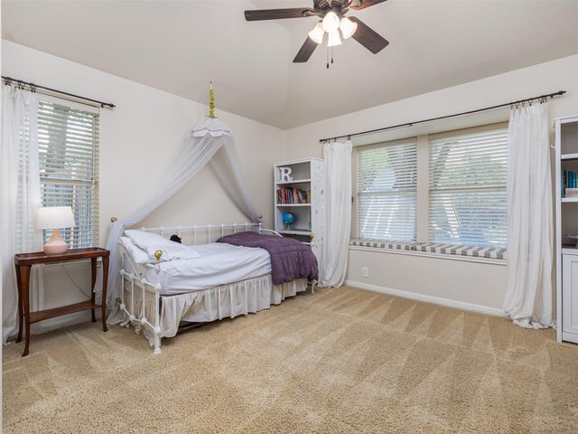 11042 Crossland DR, Austin, TX 78726