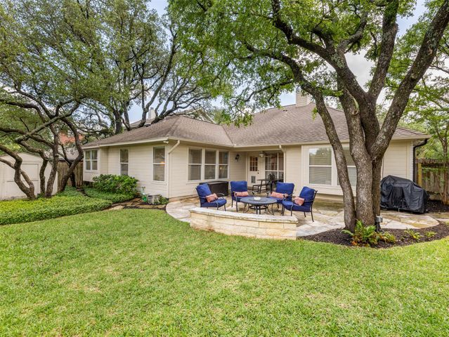 11042 Crossland DR, Austin, TX 78726