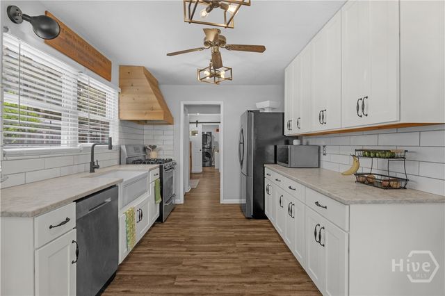 52 Romney Place, Savannah, GA 31406