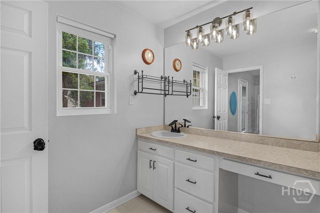 52 Romney Place, Savannah, GA 31406