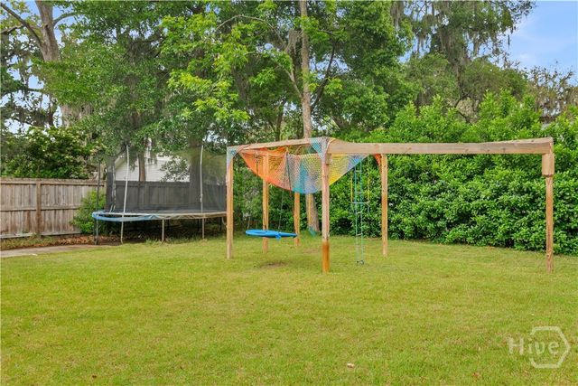 52 Romney Place, Savannah, GA 31406
