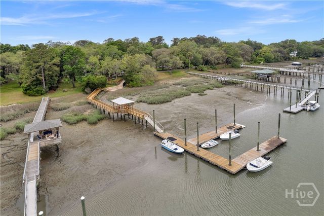 52 Romney Place, Savannah, GA 31406