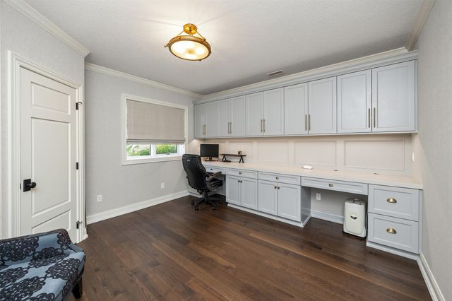 3102 162nd Street, Urbandale, IA 50323