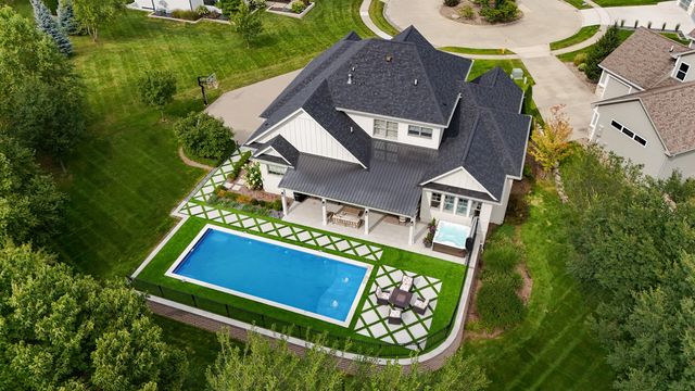 3102 162nd Street, Urbandale, IA 50323