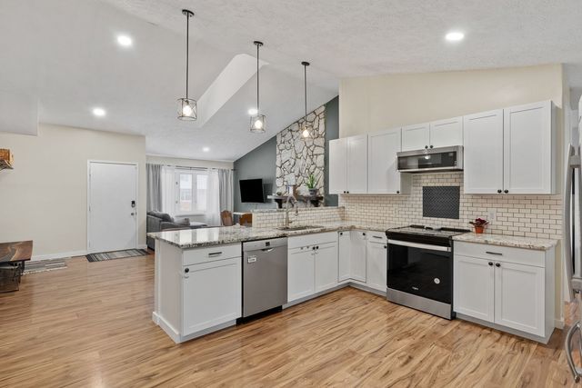 4415 31st Street, Bettendorf, IA 52722