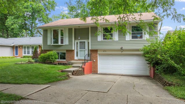 2771 Winter Drive, Troy, MI 48083
