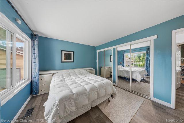 2771 Winter Drive, Troy, MI 48083
