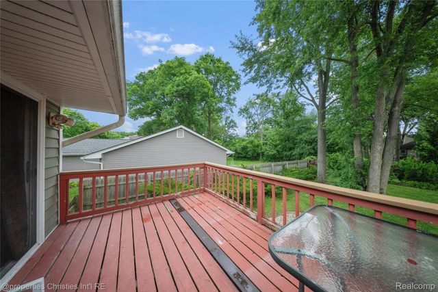 2771 Winter Drive, Troy, MI 48083