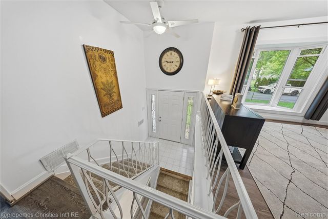 2771 Winter Drive, Troy, MI 48083