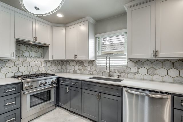 7235 Rutgers Drive, Dallas, TX 75214