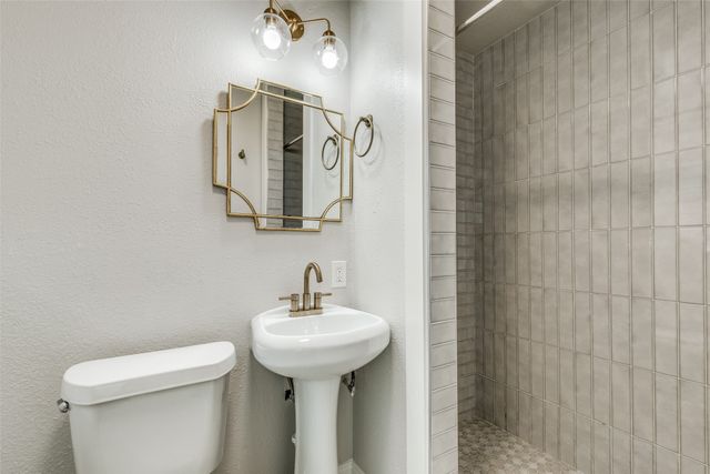 7235 Rutgers Drive, Dallas, TX 75214