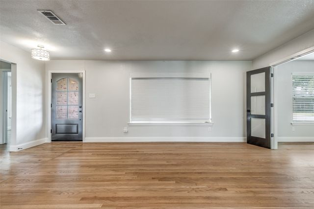 7235 Rutgers Drive, Dallas, TX 75214