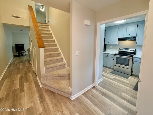 2191 Fox Run Drive, Kinston, NC 28504