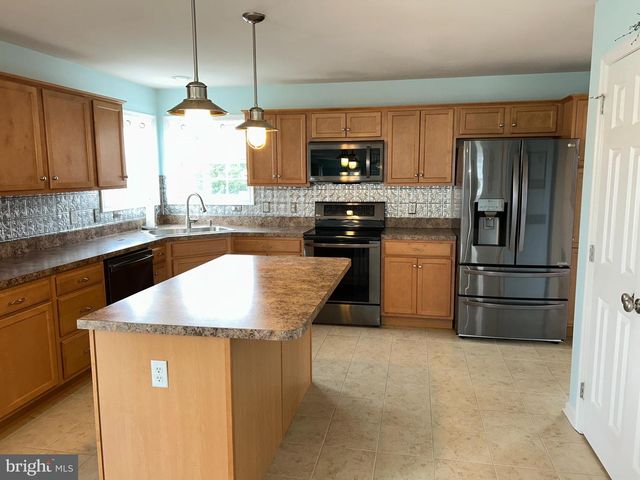 322 WOODBRIDGE DR, Etters, PA 17319