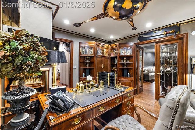 7310 Sandy Creek Lane, Bloomfield Hills, MI 48301