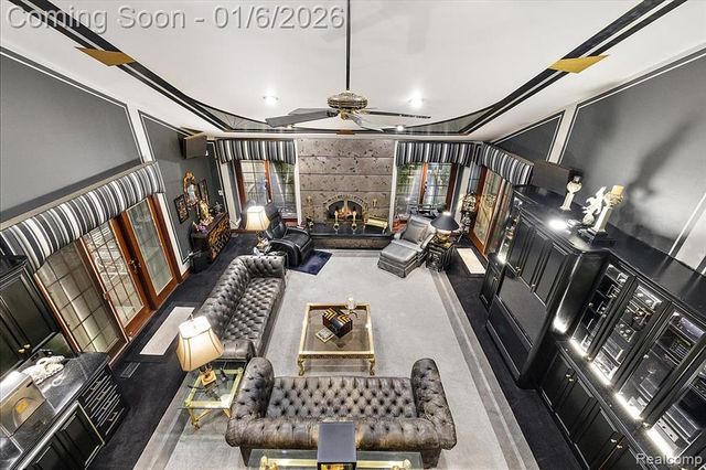 7310 Sandy Creek Lane, Bloomfield Hills, MI 48301