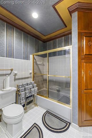 7310 Sandy Creek Lane, Bloomfield Hills, MI 48301