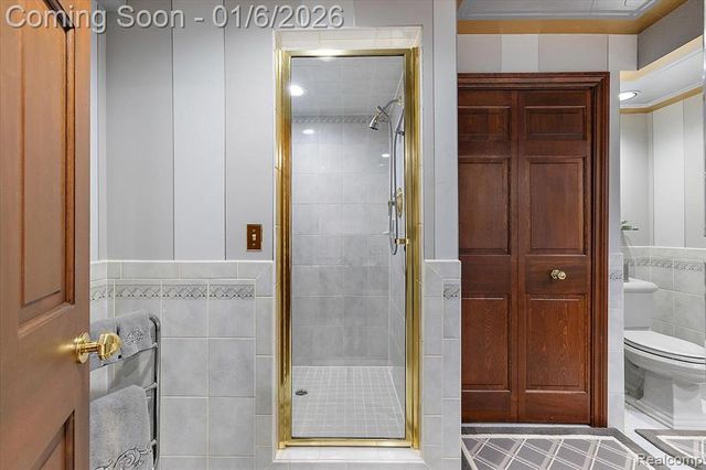 7310 Sandy Creek Lane, Bloomfield Hills, MI 48301