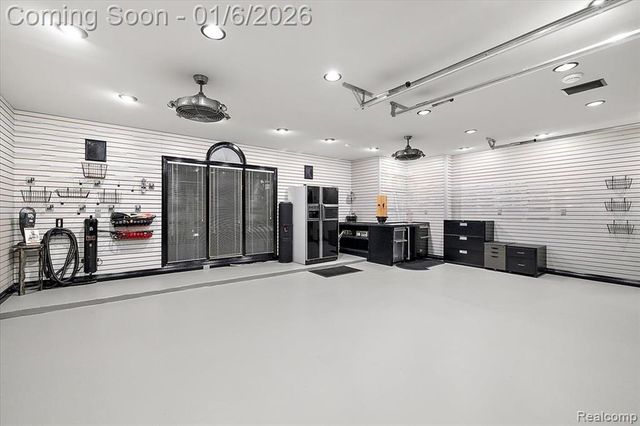 7310 Sandy Creek Lane, Bloomfield Hills, MI 48301