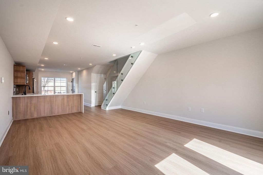 2701 PRIYA LN #A67, PHILADELPHIA, PA 19131 — photo 5