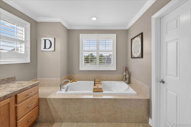 744 Constitution Street, Canton Charter Township, MI 48188