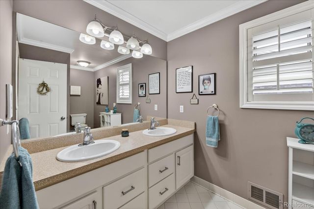 744 Constitution Street, Canton Charter Township, MI 48188