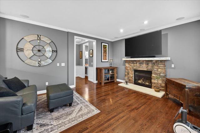 744 Constitution Street, Canton Charter Township, MI 48188
