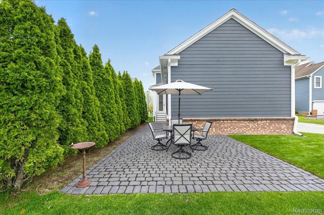 744 Constitution Street, Canton Charter Township, MI 48188