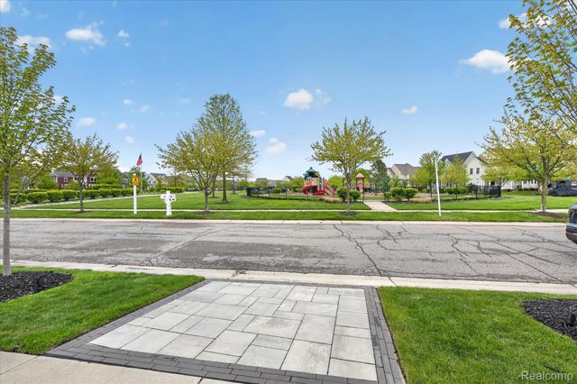 744 Constitution Street, Canton Charter Township, MI 48188