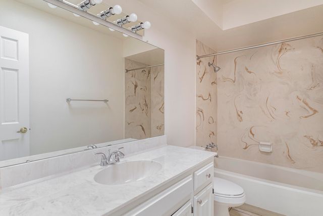 2908 Candelita Court NE, Albuquerque, NM 87112