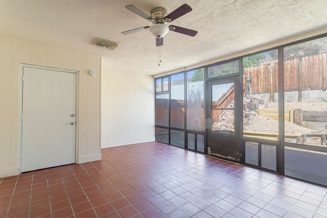 2908 Candelita Court NE, Albuquerque, NM 87112