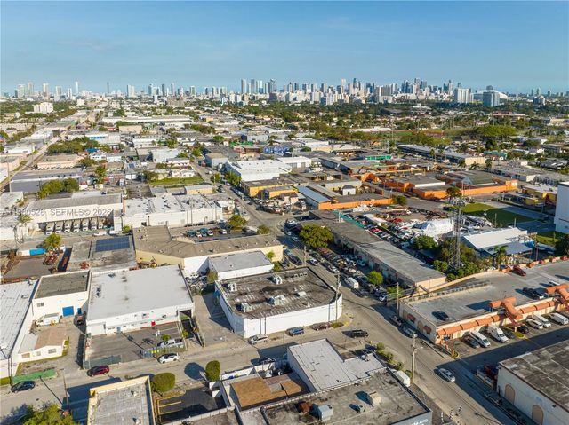 2585 NW 21st Ter, Miami, FL 33142