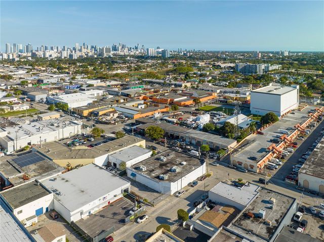 2585 NW 21st Ter, Miami, FL 33142