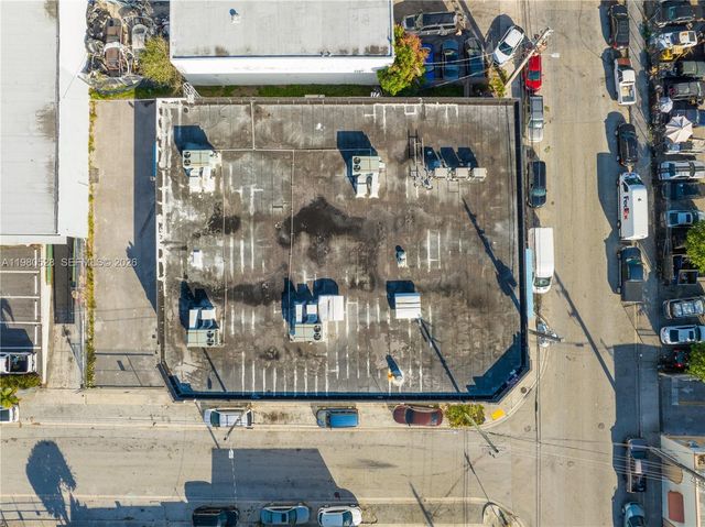 2585 NW 21st Ter, Miami, FL 33142